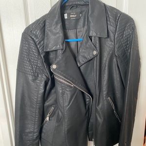 Faux leather jacket size 38 (M)